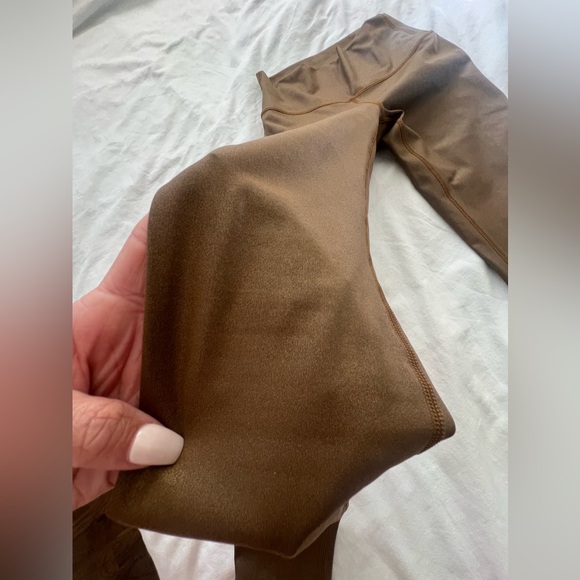 Lululemon wunder under smooth high rise copper matte metallic leggings 4 - Picture 11 of 16